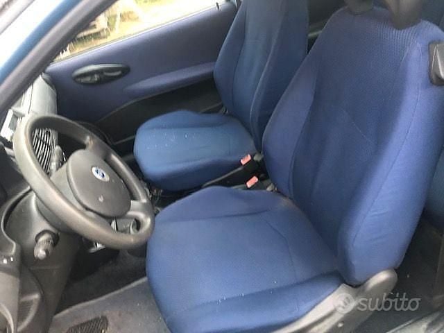 Usata Fiat Punto 2003 Utilitaria