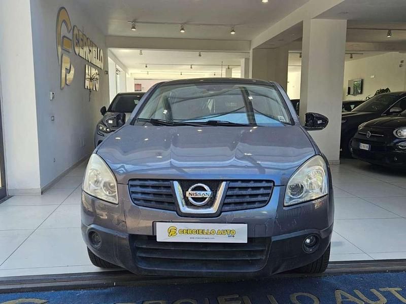 Usata Nissan Qashqai Tekna 103 CV (75 kW) 2008 Grigio SUV