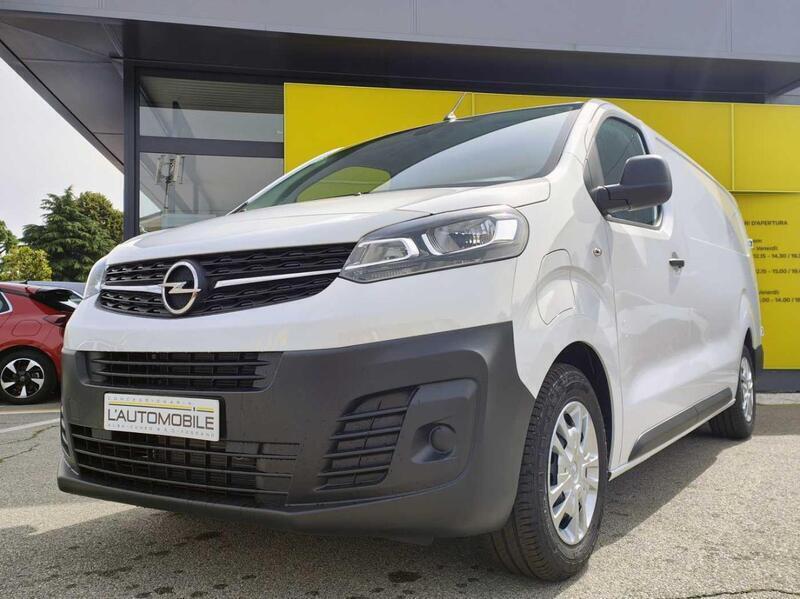 Usato 2023 Opel Vivaro El 77 CV (43.495 €)