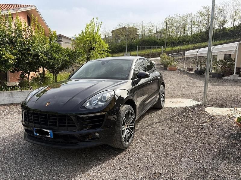Usata Porsche Macan 251 CV (184 kW) 2018 Nero SUV
