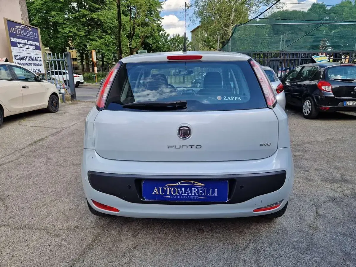 Brugt Fiat Punto Evo Dynamic 77 HK (56 kW) 2011 Grå Hatchback