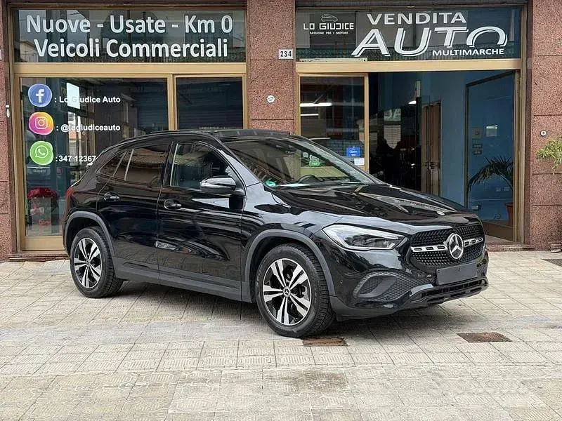 Usata Mercedes GLA220 Premium 190 CV (139 kW) 2022 Nero SUV
