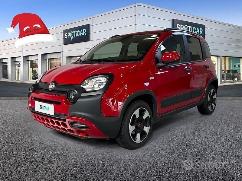 Rosso Usata 2024 Fiat Panda Cross Cross Due volumi | 12.950 € (Buon prezzo) - Immagine 1/4