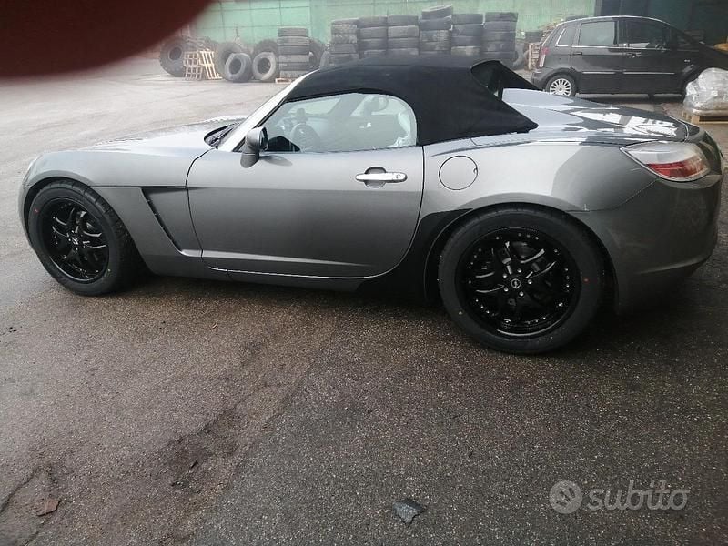 Usata Opel GT 264 CV (194 kW) 2008 Cabrio