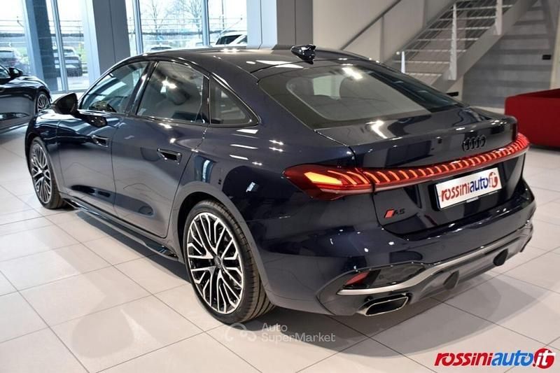 Usata Audi A5 S-Line 204 CV (150 kW) 2024 Blu Berlina