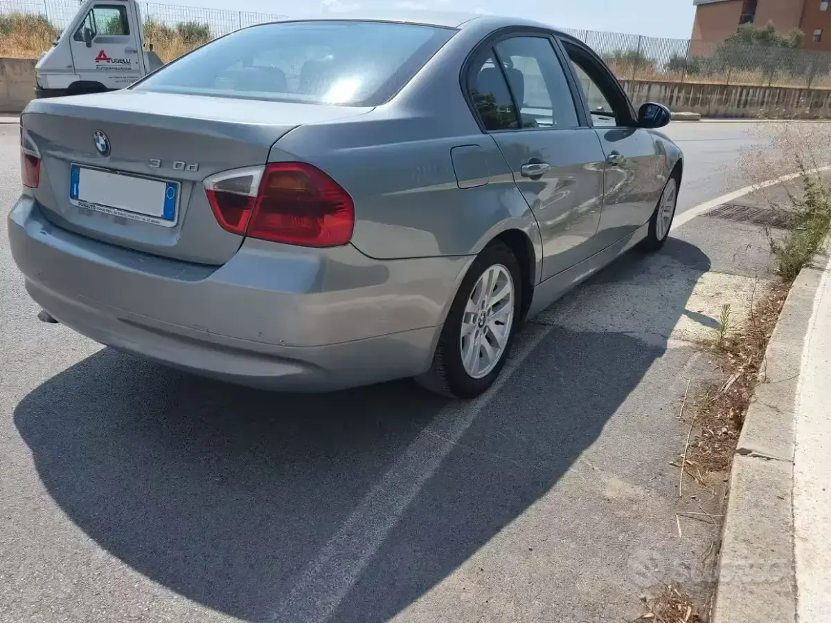 Usata BMW 320 177 CV (130 kW) 2007 Berlina