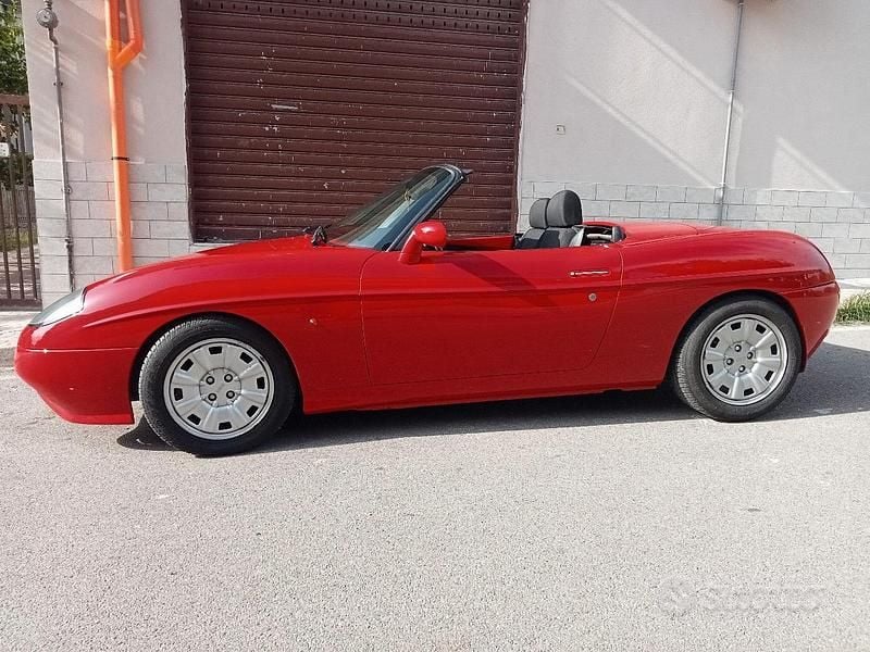 Usata Fiat Barchetta 131 CV (96 kW) 1997 Rosso Cabrio