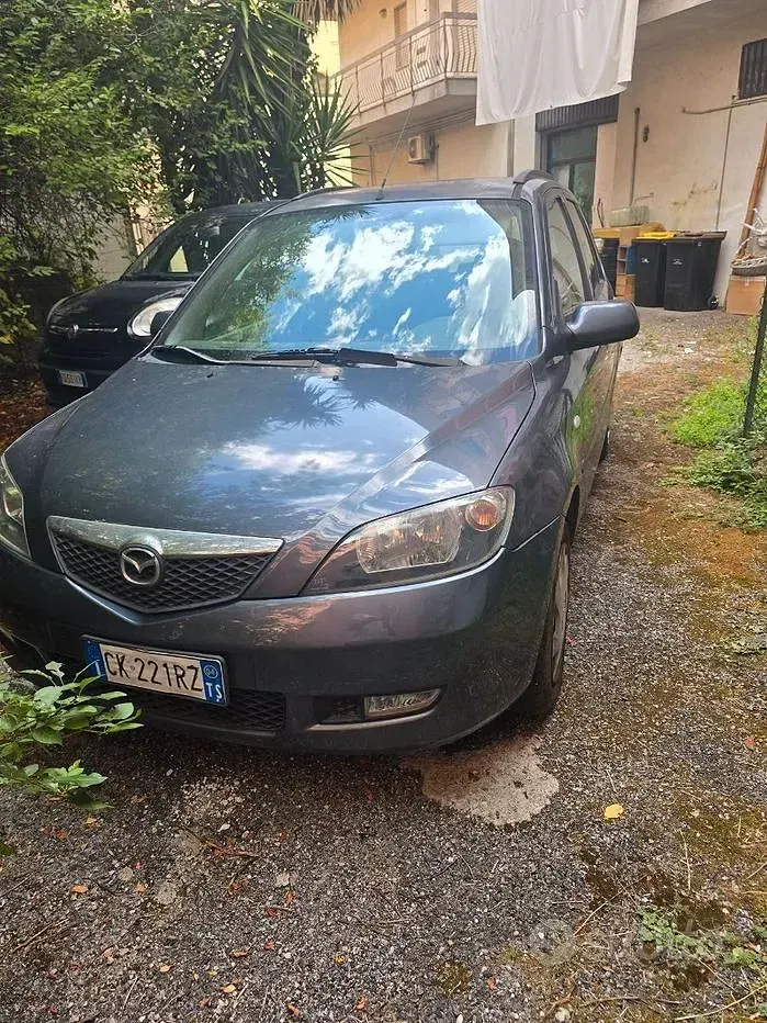 Usata Mazda 2 75 CV (55 kW) 2004 Utilitaria