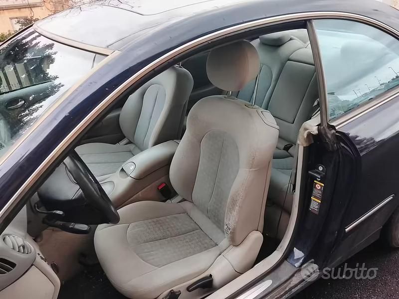 Usata Mercedes CLK270 2004