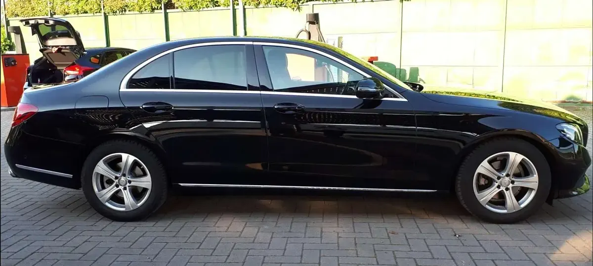 Usata Mercedes E200 Business 150 CV (110 kW) 2017 Berlina