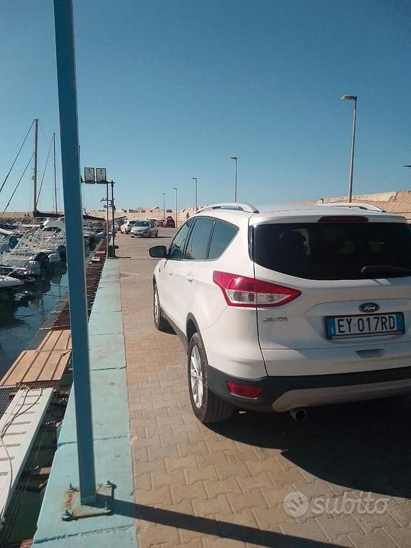 Usata Ford Kuga 2015 Bianco SUV