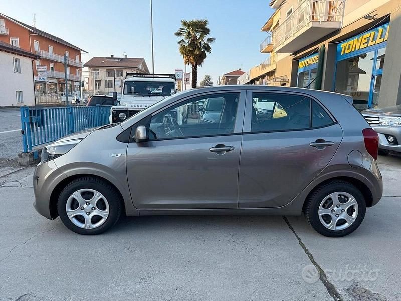 Occasion Kia Picanto Active 67 ch (49 kW) 2019 Gris Citadine