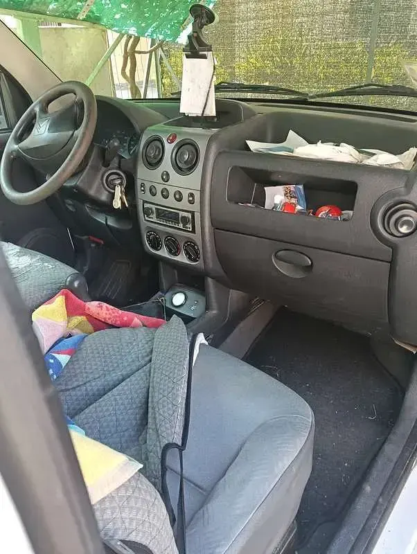 Usata Citroën Berlingo 75 CV (55 kW) 2006 Bianco Monovolume