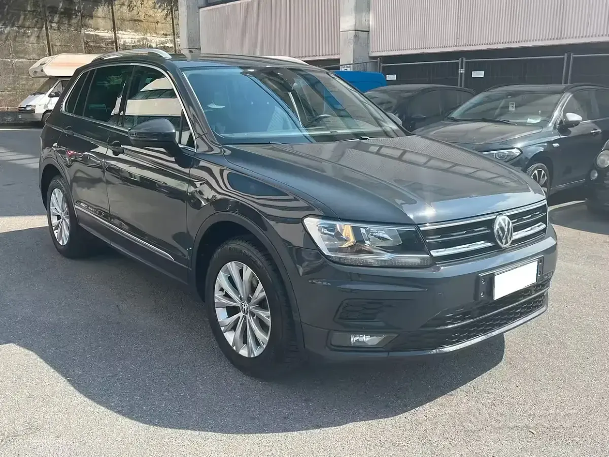 Usata VW Tiguan Business 150 CV (110 kW) 2019 Grigio SUV
