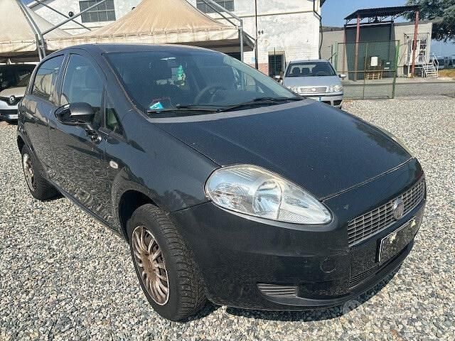 Usata Fiat Grande Punto Dynamic 2010 Nero Utilitaria