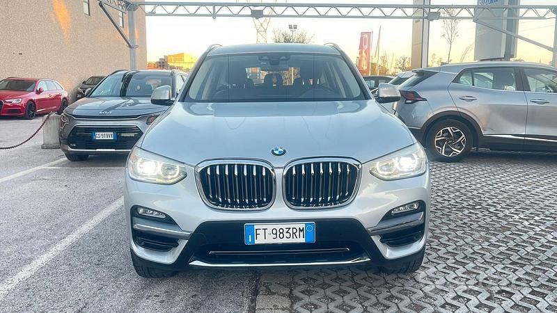 Usata BMW X3 Luxury Line 190 CV (139 kW) 2019 Argento SUV