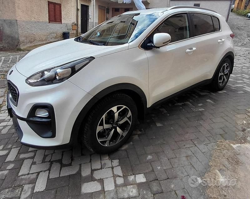 Usata Kia Sportage 136 CV (100 kW) 2022 Bianco SUV