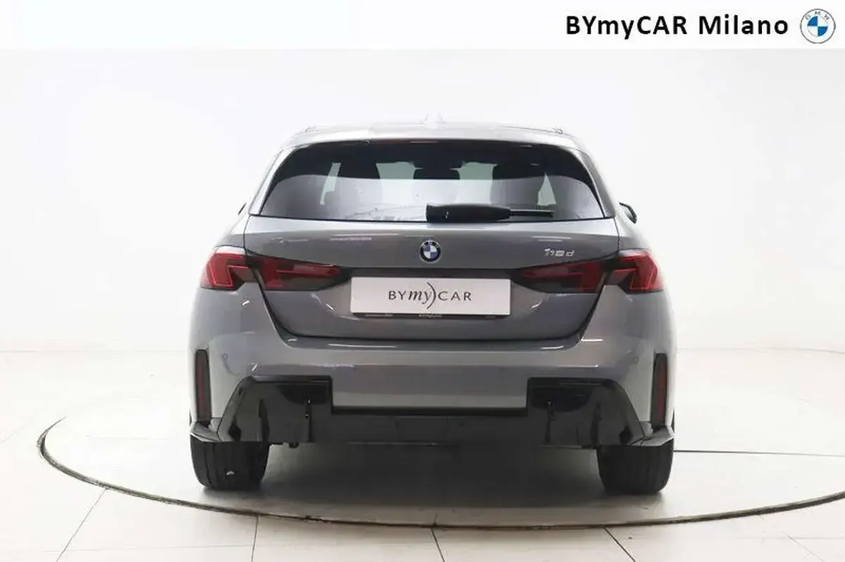 Usata BMW 118 M Sport 150 CV (110 kW) 2025 Skyscraper grey metallic Utilitaria