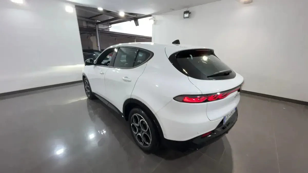 Usata Alfa Romeo Tonale Sprint 130 CV (95 kW) 2024 240bianco alfa SUV