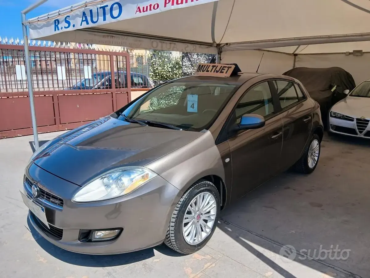 Usata Fiat Bravo 105 CV (77 kW) 2009 Utilitaria