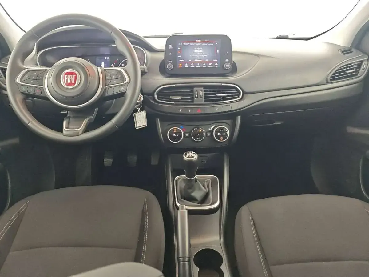 Usata Fiat Tipo 101 CV (74 kW) 2023 Grigio Station wagon