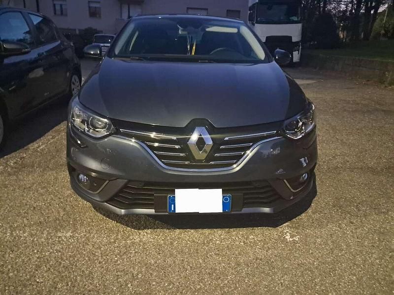 Usata Renault Mégane IV Intens 110 CV (80 kW) 2019 Berlina