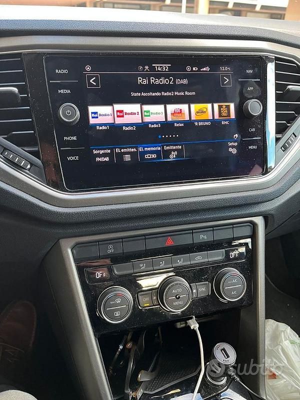 Usata VW T-Roc Style 110 CV (80 kW) 2021 Bianco SUV