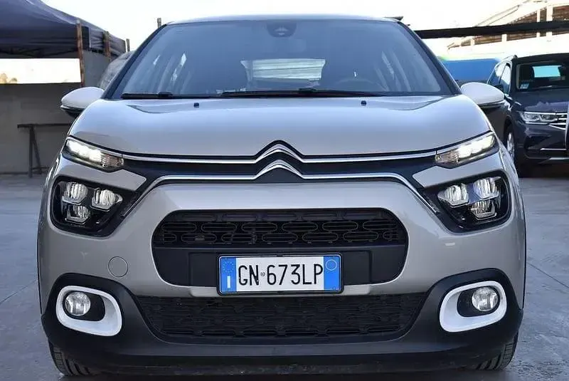 Usata Citroën C3 PureTech 83 CV (61 kW) 2023 Beige Utilitaria