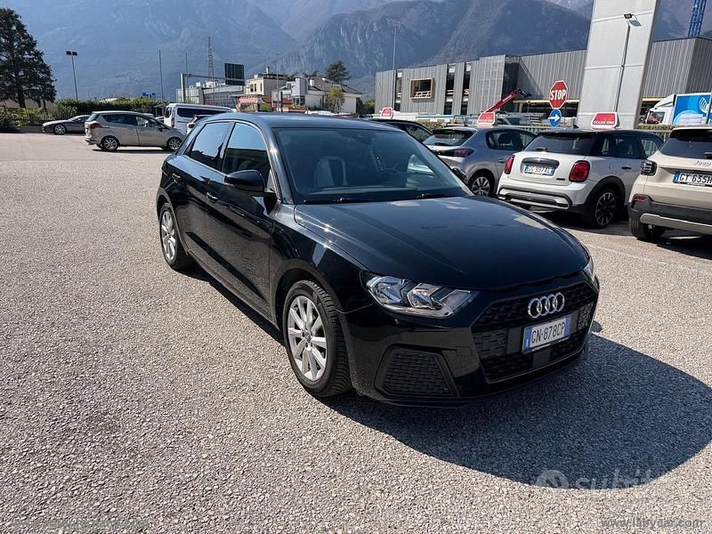 Usata Audi A1 110 CV (80 kW) 2020 Nero SUV