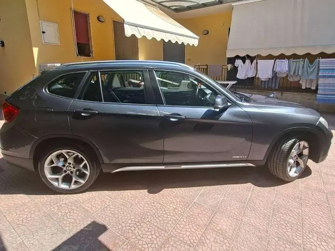 Usata BMW X1 Efficient Dynamics 116 CV (85 kW) 2015 Grigio SUV