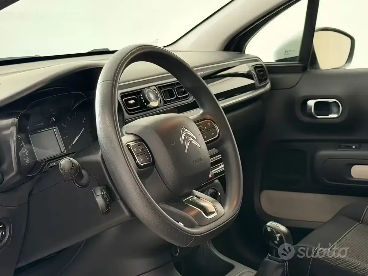 Usata Citroën C3 83 CV (61 kW) 2024 Grigio Berlina