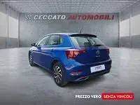 Usata VW Polo Life 95 CV (69 kW) 2024 Blu Utilitaria