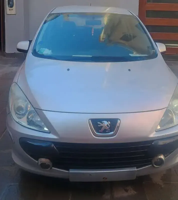 Usata Peugeot 307 90 CV (66 kW) 2006 Grigio Berlina