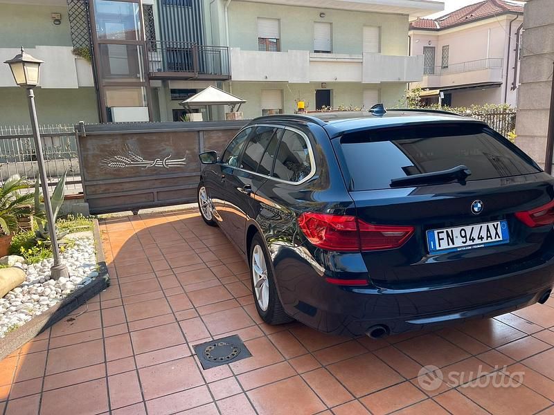 Usata BMW 520 2018 Blu Station wagon