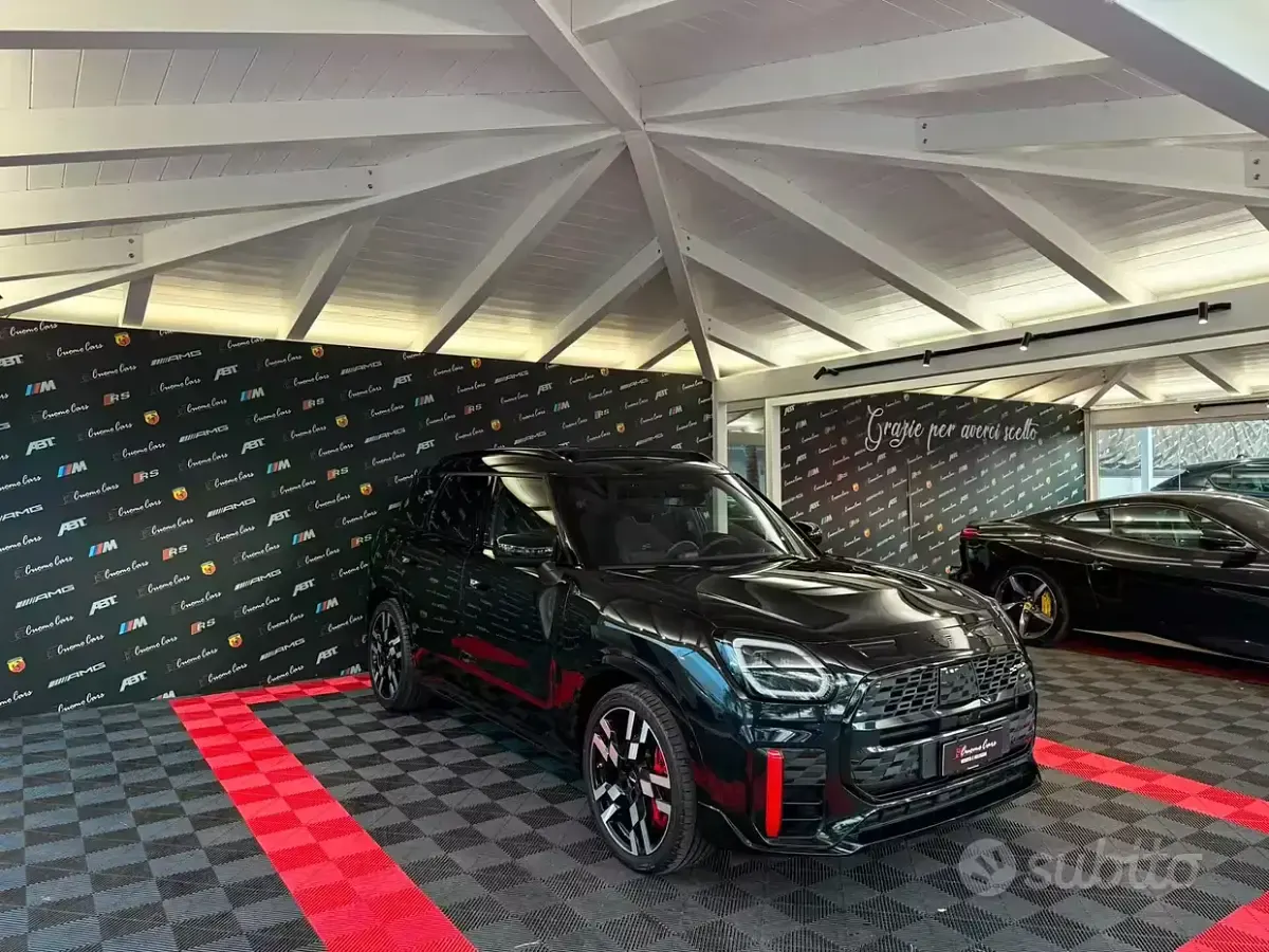 Usata Mini John Cooper Works Countryman 300 CV (220 kW) 2025 Nero SUV