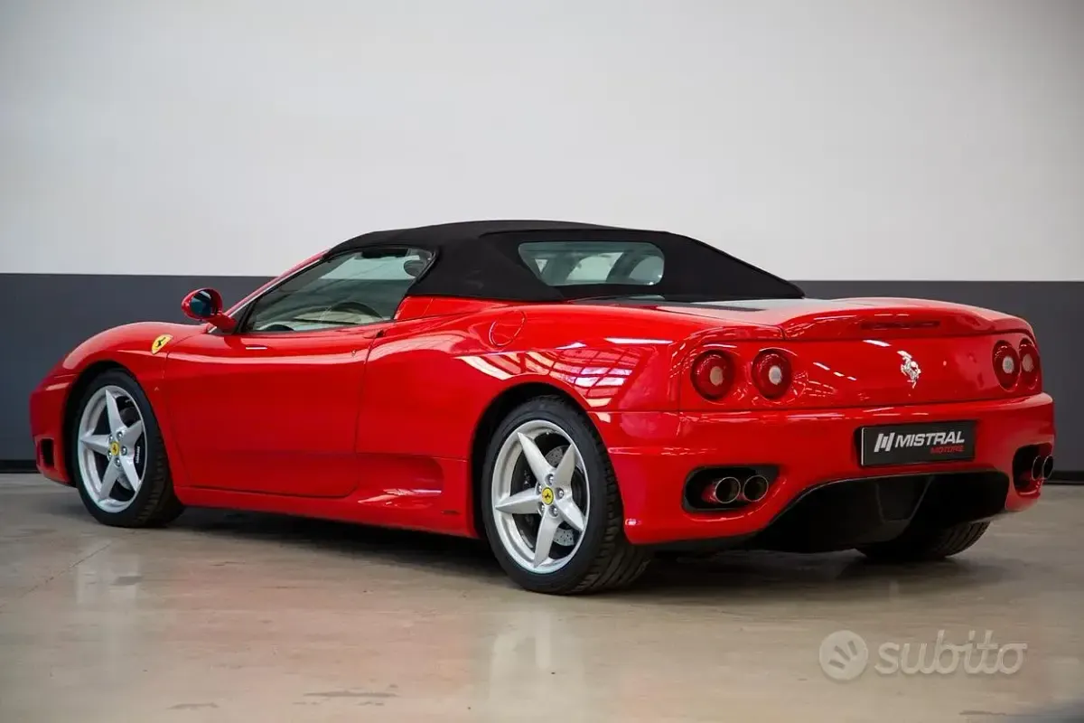 Usata Ferrari 360 400 CV (294 kW) 2002 Rosso Cabrio