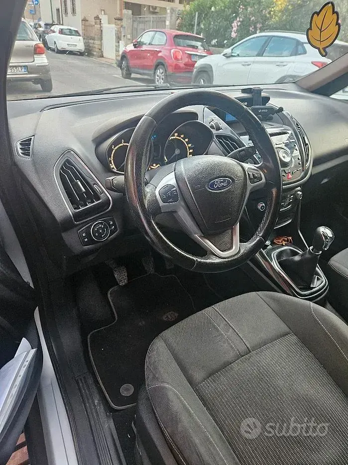 Usata Ford B-MAX Titanium 75 CV (55 kW) 2013 Monovolume