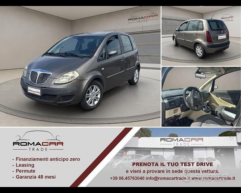 Grigio Usata 2006 Lancia Musa Monovolume | 1480 € (Super prezzo) - Immagine 1/4