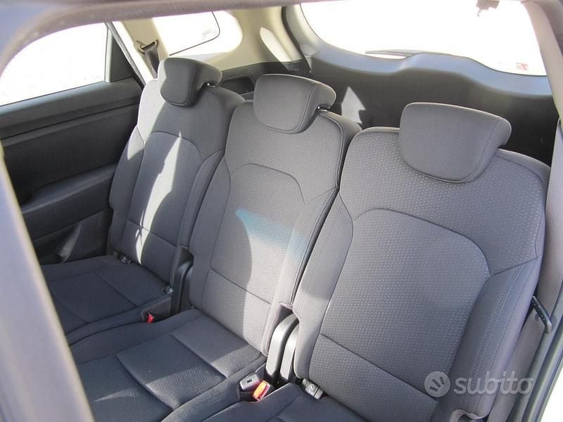 Usata Kia Carens 115 CV (84 kW) 2015 Grigio Monovolume