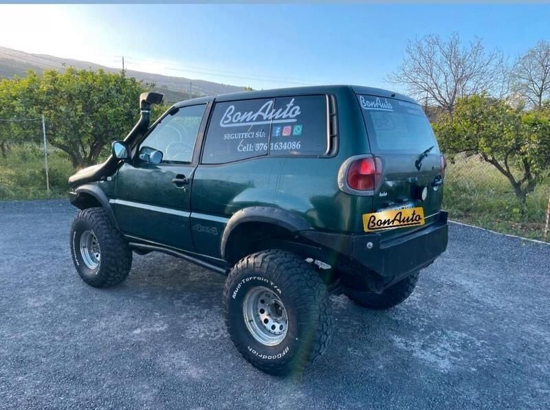 Usata Nissan Terrano S 125 CV (91 kW) 2001 Verde SUV