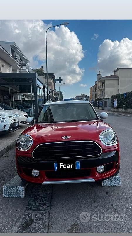 Usata Mini Cooper D Countryman 149 CV (109 kW) 2017 Rosso SUV