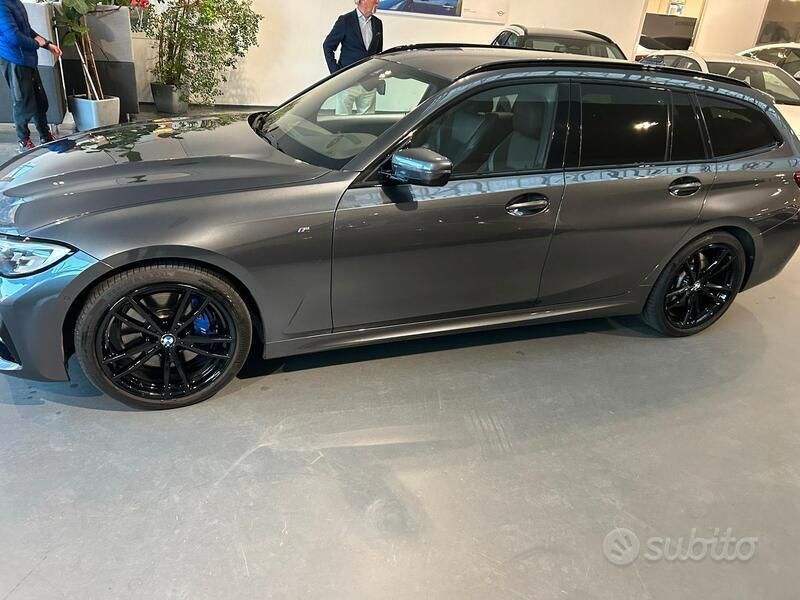 Grigio Usata 2021 BMW 330 M Sport Coupé | 33.500 € (Buon prezzo) - Immagine 1/4