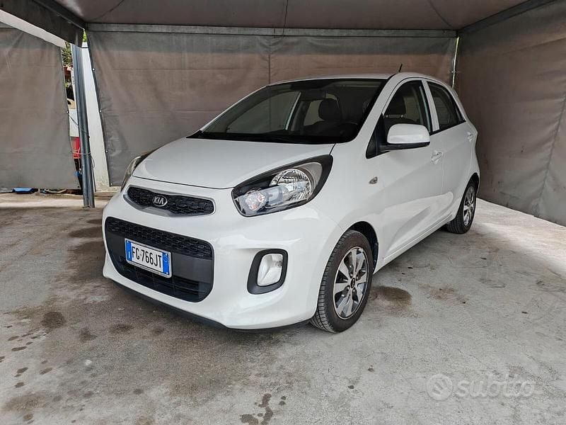 Usata Kia Picanto Active 66 CV (48 kW) 2017 Bianco Utilitaria
