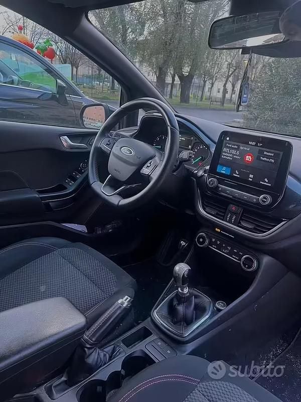 Usata Ford Fiesta ST-Line 86 CV (63 kW) 2019 Nero Utilitaria