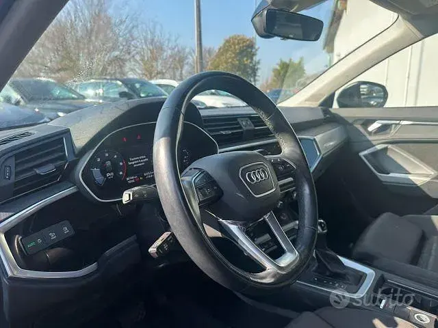 Usata Audi Q3 S-Line 150 CV (110 kW) 2021 Grigio SUV