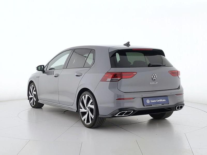 Usata VW Golf VIII R-line 150 CV (110 kW) 2023 Grigio Berlina