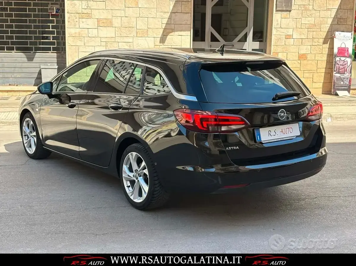 Usata Opel Astra S 105 CV (77 kW) 2020 Nero Station wagon