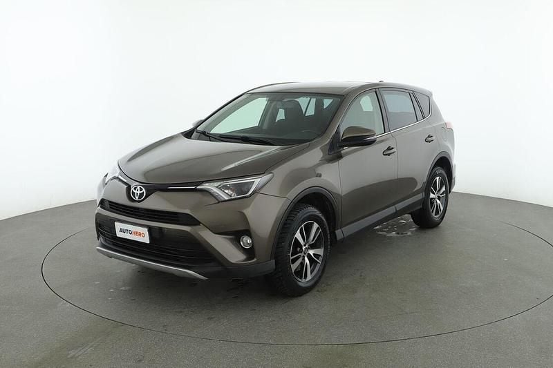 Usata Toyota RAV4 Active 143 CV (105 kW) 2016 Grigio SUV