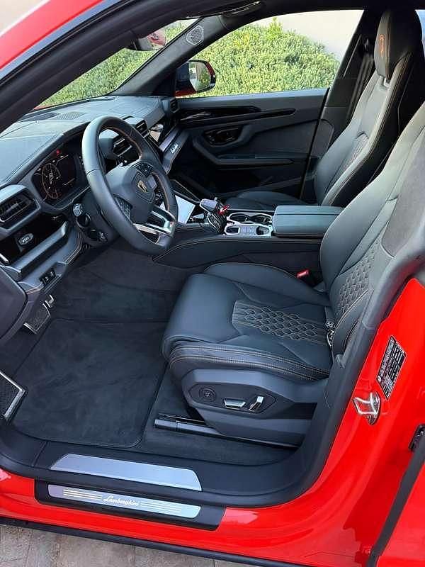 Arancione Usata 2025 Lamborghini Urus SUV | 360.000 € - Immagine 1/4