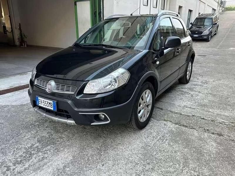 Usata Fiat Sedici Dynamic 120 CV (88 kW) 2006 SUV